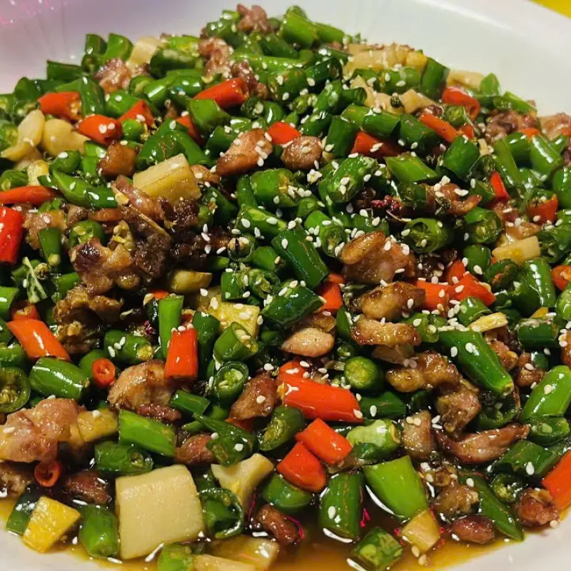 Gà Xào Ớt