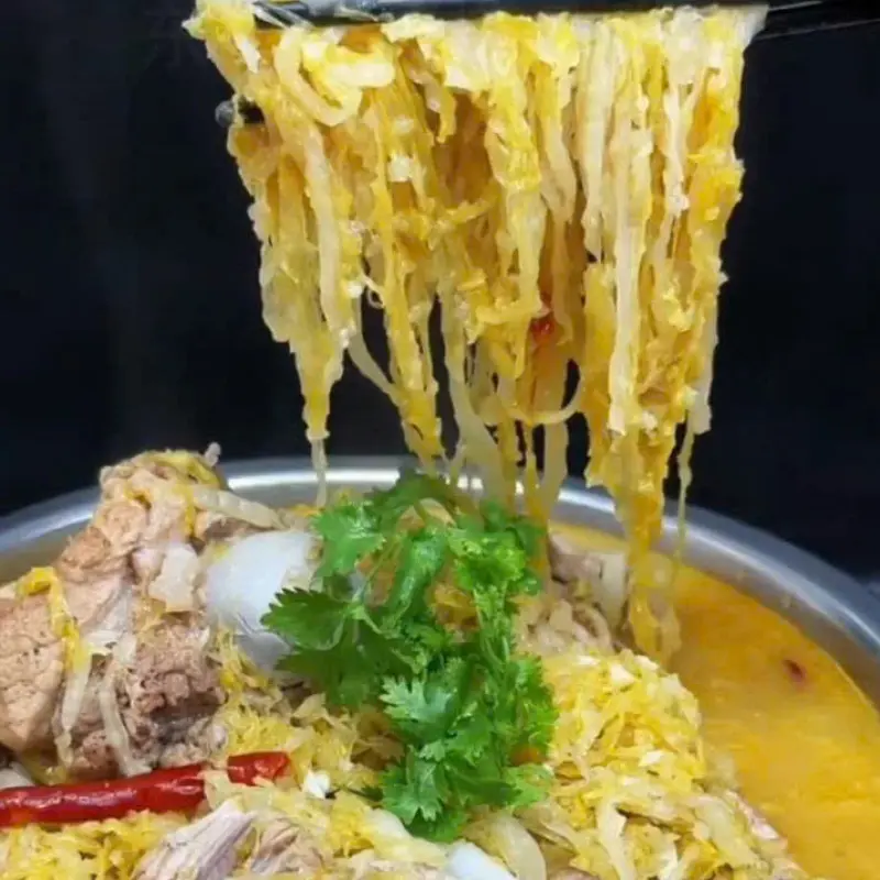 Xương Hầm Cải Chua Đông Bắc